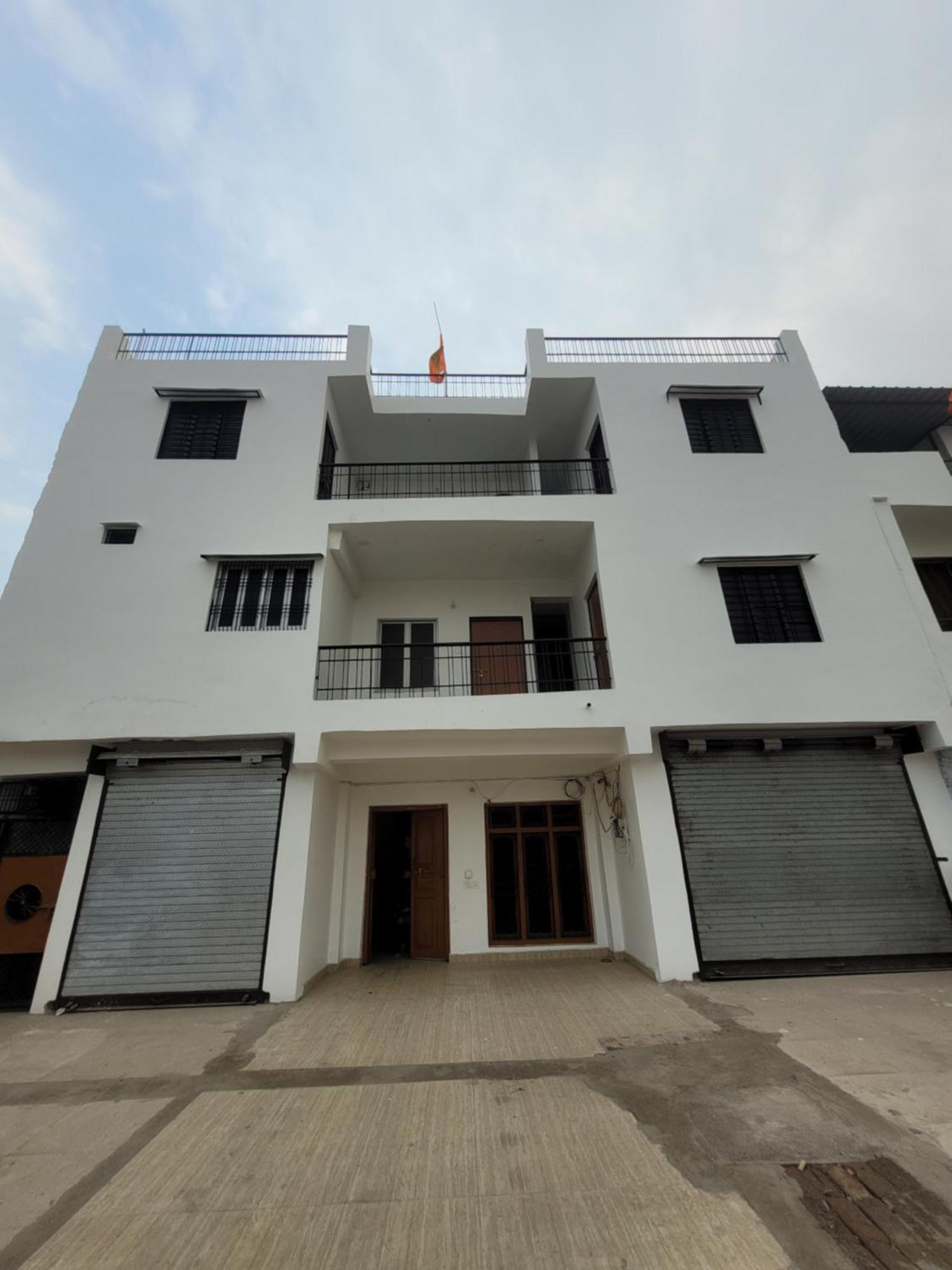 Pushpa Vatika Hotel Faizābād Exterior foto